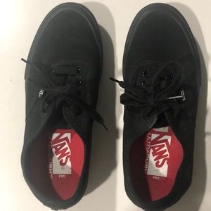 Vans pro canvas size 8 women 6.5 in men black